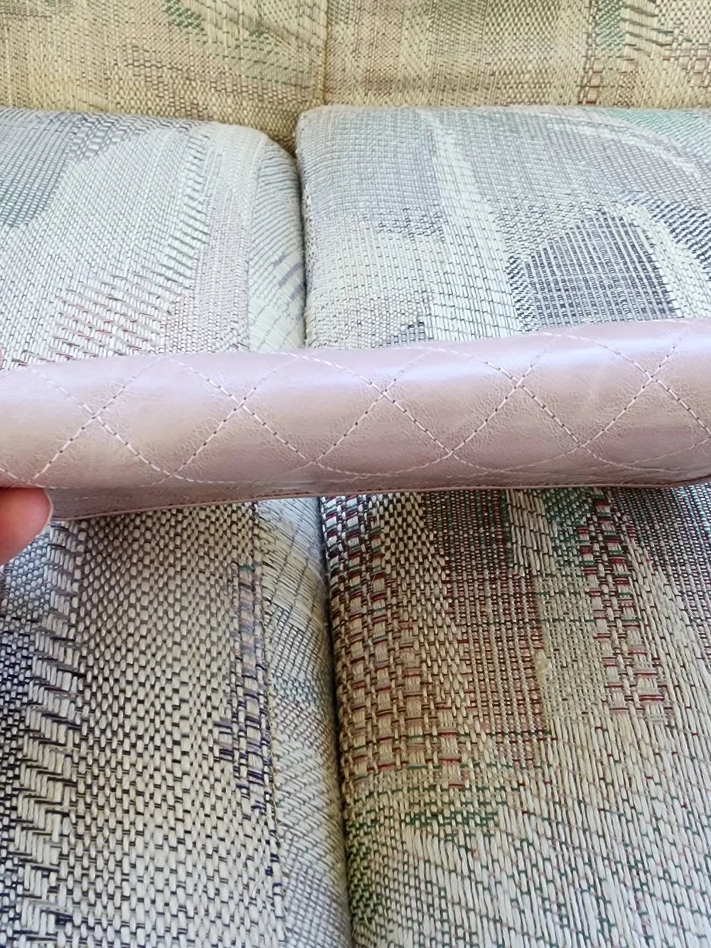 HOBO Quilted Wallet LILAC